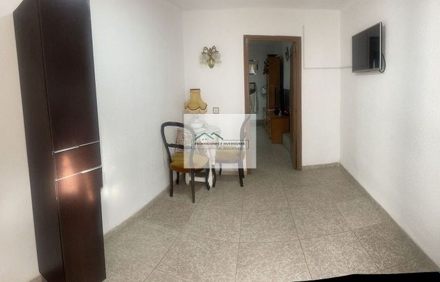 Foto 2 de Casa en venta en Castillejo de Iniesta de 3 habitaciones con jardín