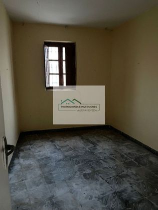 Foto 2 de Casa en venta en Minglanilla de 3 habitaciones con terraza