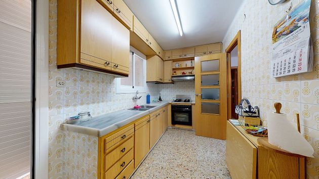 Foto 2 de Piso en venta en Parets del Vallès de 4 habitaciones con aire acondicionado y calefacción