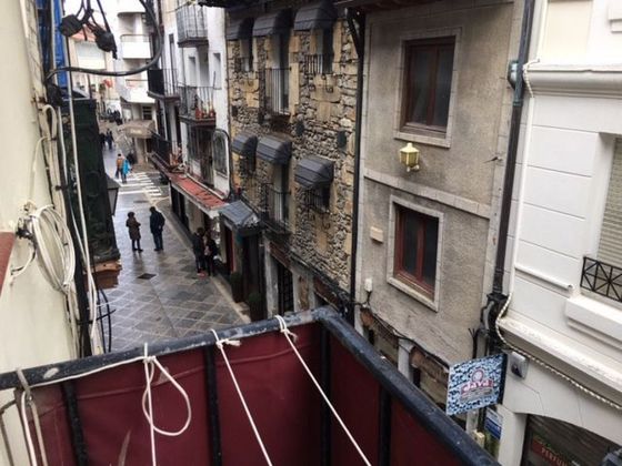 Foto 1 de Pis en venda a calle Ardigales de 2 habitacions amb balcó