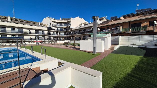 Foto 2 de Pis en venda a Sagrada Familia de 2 habitacions amb terrassa i piscina