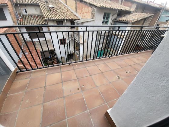 Foto 1 de Venta de piso en Sallent de 3 habitaciones con terraza y balcón