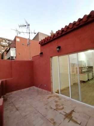 Foto 2 de Venta de casa en Font Pudenta – Can Sant Joan de 3 habitaciones con terraza