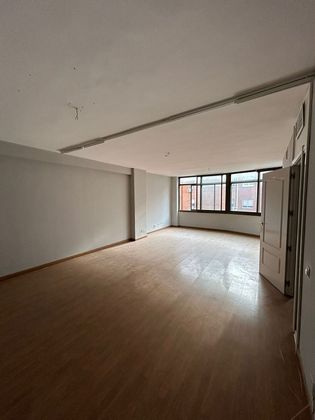 Foto 2 de Venta de piso en Castilla de 2 habitaciones con jardín y aire acondicionado