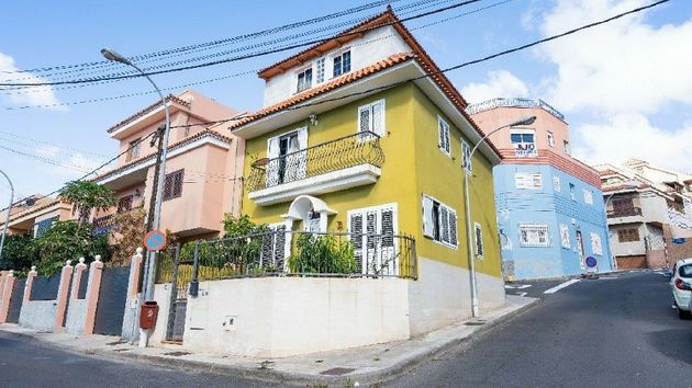 Foto 2 de Casa en venda a calle Asiria de 3 habitacions amb terrassa i garatge