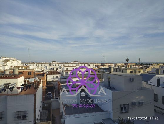 Foto 1 de Pis en venda a El Chorrillo - El Molino de 3 habitacions amb terrassa i garatge