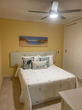 Foto 2 de Piso en alquiler en Arguineguín de 2 habitaciones con muebles y aire acondicionado