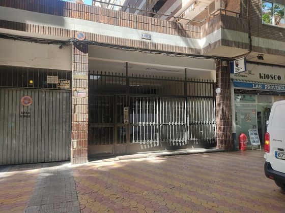 Foto 2 de Local en venda a calle D'abén Al Abbar de 161 m²
