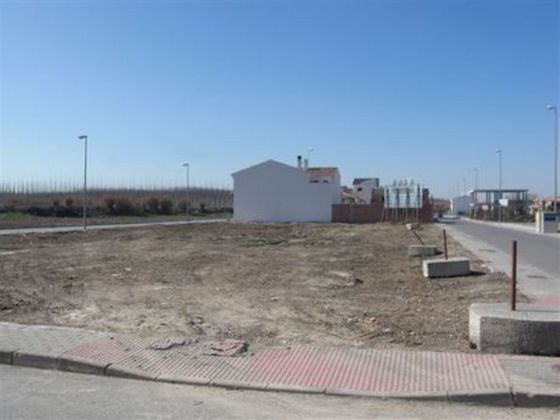 Foto 1 de Venta de terreno en Fuente Vaqueros de 4258 m²