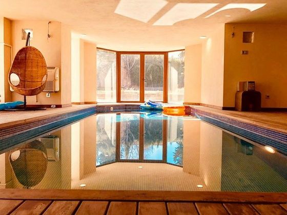 Foto 1 de Xalet en venda a Ogíjares de 3 habitacions amb terrassa i piscina