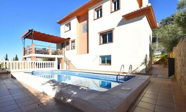 Foto 1 de Xalet en venda a Nívar de 4 habitacions amb terrassa i piscina