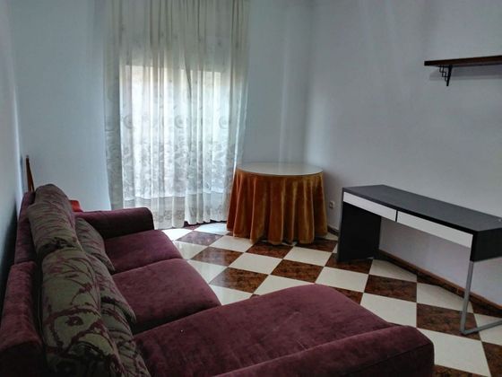 Foto 2 de Venta de piso en Olvera de 3 habitaciones con balcón y aire acondicionado