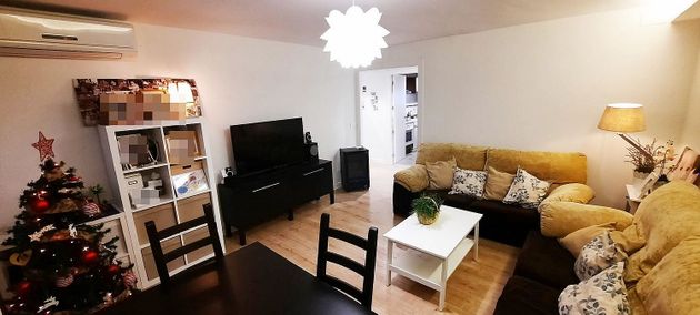 Foto 2 de Pis en venda a Renfe - Bulevar 1º y 2º Fase de 4 habitacions amb garatge i aire acondicionat
