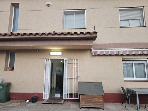 Foto 1 de Casa en venda a Hostalets de Pierola, Els de 4 habitacions amb balcó i calefacció