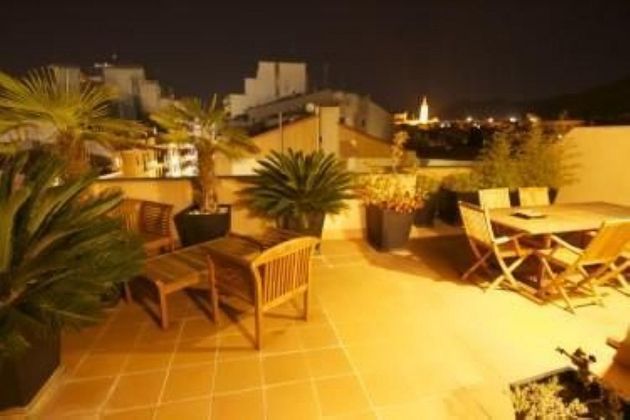 Foto 1 de Piso en venta en Olesa de Montserrat de 3 habitaciones con terraza y balcón