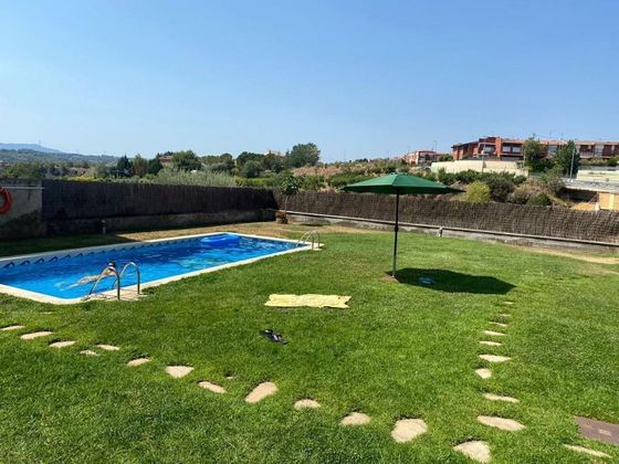 Foto 1 de Pis en venda a Esparreguera de 4 habitacions amb piscina i calefacció