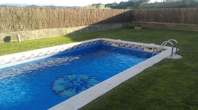 Foto 2 de Piso en venta en Esparreguera de 4 habitaciones con piscina y calefacción