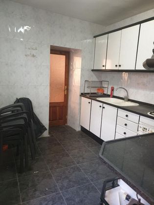 Foto 1 de Casa en venda a Esparreguera de 6 habitacions i 280 m²