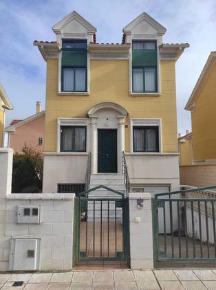 Foto 1 de Xalet en venda a Urbanización Siglo XXI - Carretera de Villalpando de 4 habitacions amb terrassa i garatge