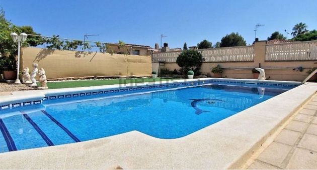 Foto 1 de Xalet en venda a Berà Mar - El Francaset de 4 habitacions amb terrassa i piscina