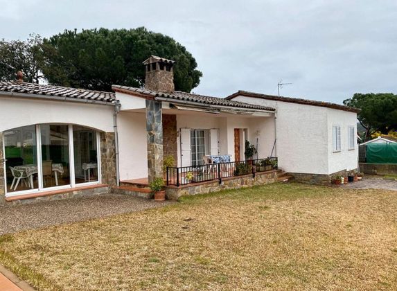 Foto 2 de Chalet en venta en Cabanyes-Mas Ambrós-Mas Pallí de 3 habitaciones con terraza y garaje
