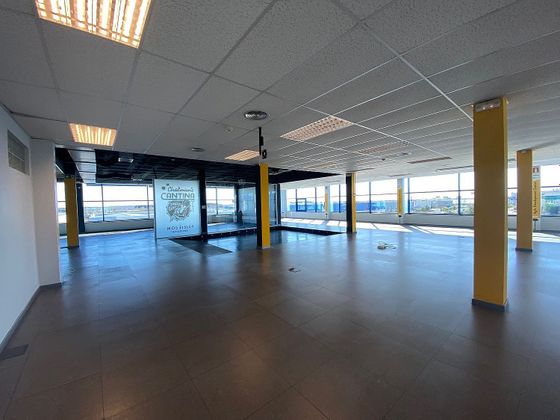 Foto 2 de Alquiler de oficina en avenida Garrigues de 1130 m²
