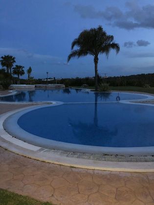 Foto 2 de Ático en venta en Cales de Mallorca de 2 habitaciones con terraza y piscina