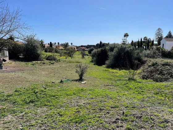 Foto 1 de Venta de terreno en Guadalmina de 9200 m²