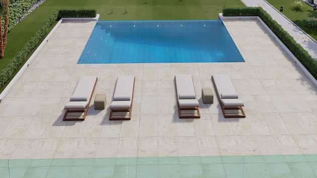 Foto 1 de Casa adosada en venta en Santa Ponça de 5 habitaciones con terraza y piscina