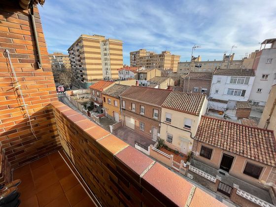 Foto 1 de Pis en venda a La Paz de 3 habitacions amb terrassa i balcó