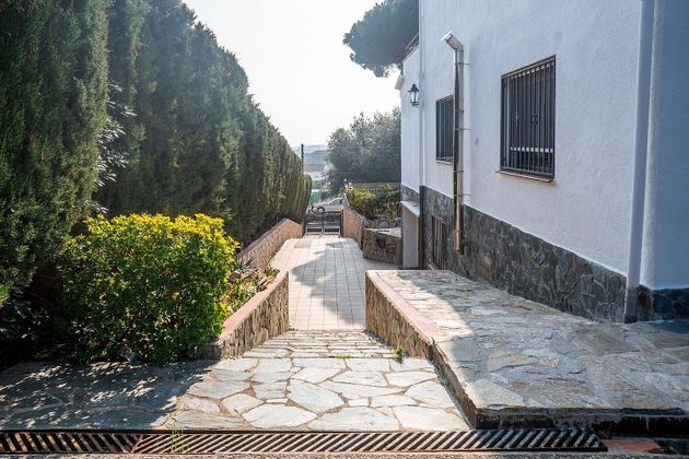 Foto 2 de Casa en venta en Mas Mora - Sant Daniel de 8 habitaciones con terraza y piscina