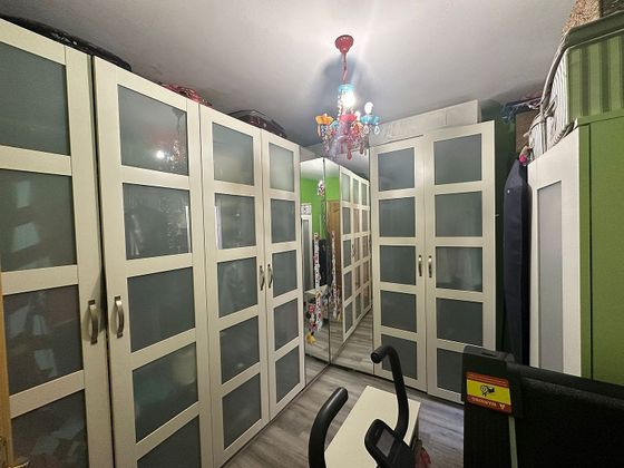 Foto 1 de Venta de piso en La Línea de la Concepción ciudad de 3 habitaciones con aire acondicionado y ascensor