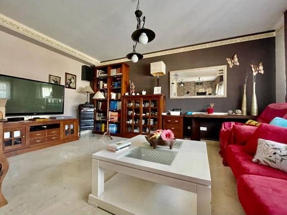 Foto 2 de Casa adossada en venda a Torrejón de la Calzada de 5 habitacions amb piscina i garatge