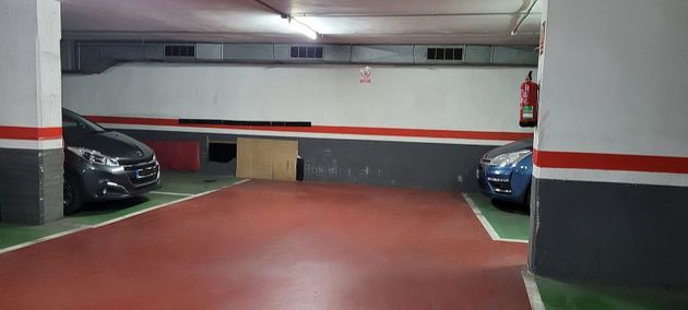 Foto 1 de Alquiler de garaje en calle Peru de 24 m²