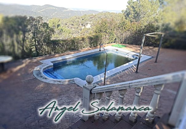 Foto 2 de Xalet en venda a Albalate de Zorita de 3 habitacions amb terrassa i piscina