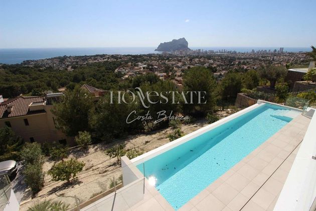 Foto 2 de Xalet en venda a Zona Papa Luna - Platja del Gurugú de 4 habitacions amb terrassa i piscina