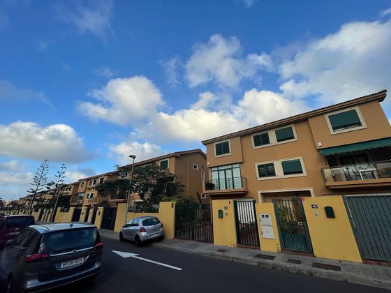 Foto 2 de Casa en venda a Las Torres de 4 habitacions amb terrassa i garatge