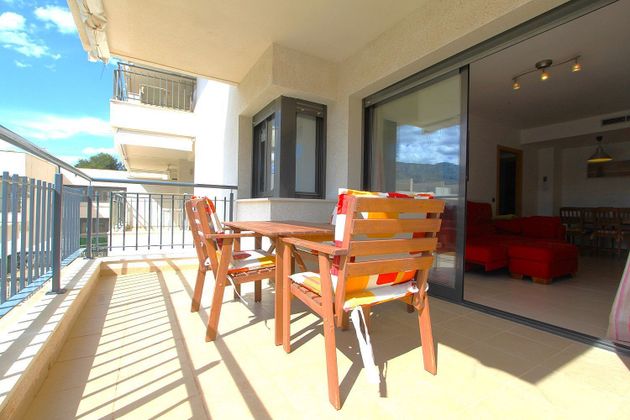 Foto 2 de Piso en venta en calle De la Porrassa de 2 habitaciones con terraza y piscina