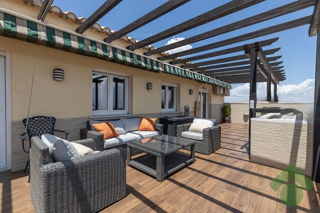 Foto 1 de Ático en venta en Ogíjares de 3 habitaciones con terraza y piscina