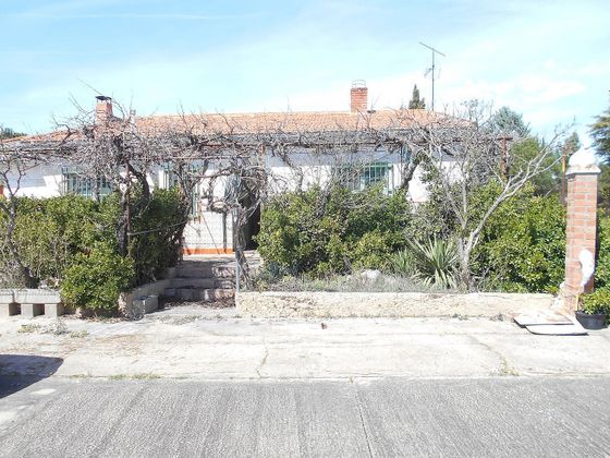 Foto 1 de Xalet en venda a calle Mar Amarillo de 3 habitacions amb terrassa i garatge