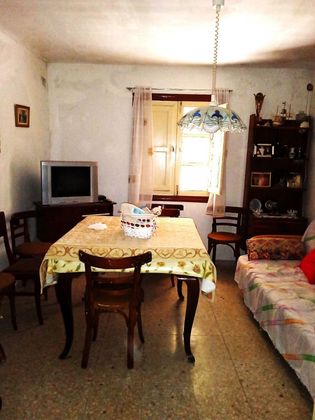 Foto 2 de Casa rural en venda a calle Santa Teresa de 7 habitacions i 122 m²