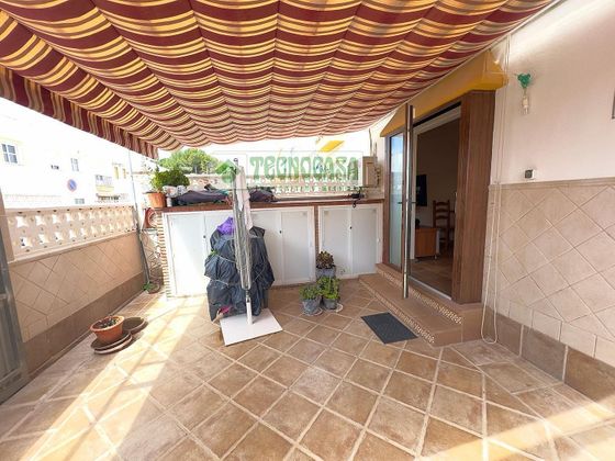 Foto 2 de Casa en venta en Manilva de 4 habitaciones con terraza y garaje