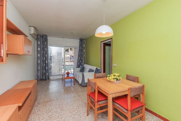 Foto 1 de Pis en venda a calle Romania de 3 habitacions amb terrassa i garatge
