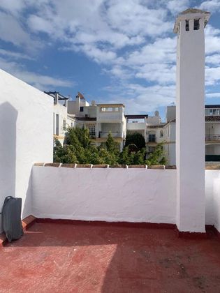 Foto 2 de Venta de ático en Paraíso - Atalaya- Benamara de 2 habitaciones con terraza y piscina