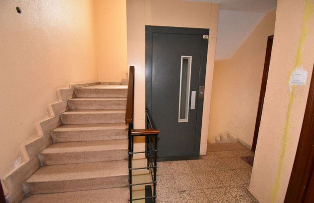 Foto 2 de Pis en venda a calle Los Claveles de 3 habitacions amb terrassa i ascensor