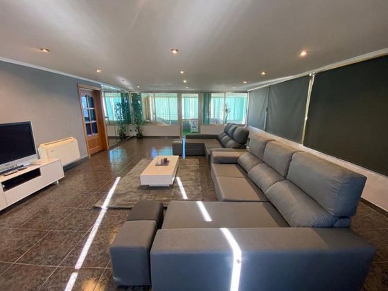 Foto 2 de Pis en venda a calle Alcalde Manuel Catalán Chana de 4 habitacions amb terrassa i piscina