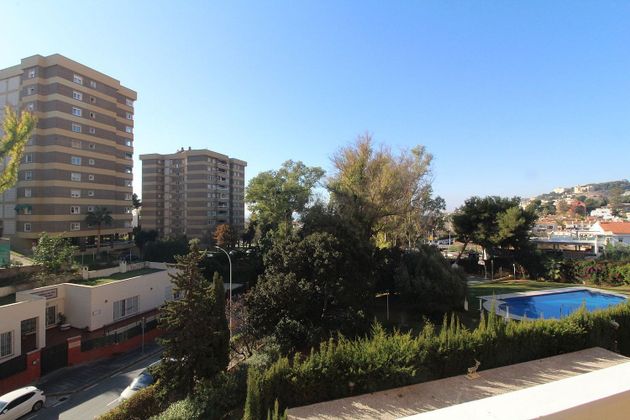 Foto 1 de Pis en venda a avenida San Isidro de 3 habitacions amb terrassa i piscina