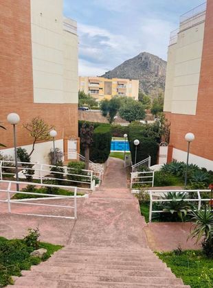 Foto 2 de Venta de piso en Cerrado Calderón - El Morlaco de 3 habitaciones con terraza y piscina