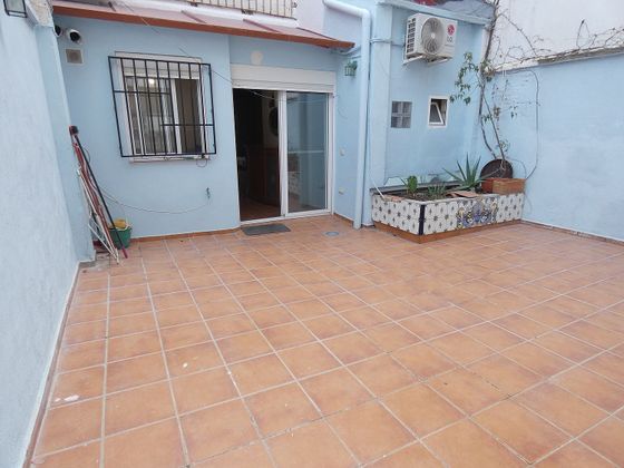 Foto 2 de Venta de piso en El Cabanyal- El Canyamelar de 2 habitaciones con terraza y aire acondicionado
