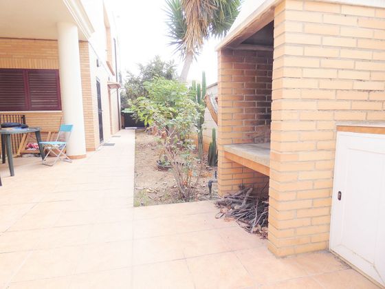 Foto 2 de Venta de casa adosada en Canet d´En Berenguer de 5 habitaciones con terraza y garaje